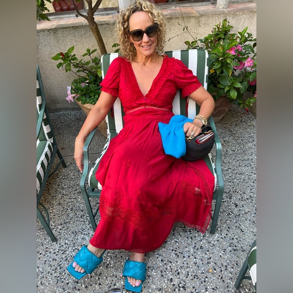 Meet your Posher, Amy - Picture 1 of 1